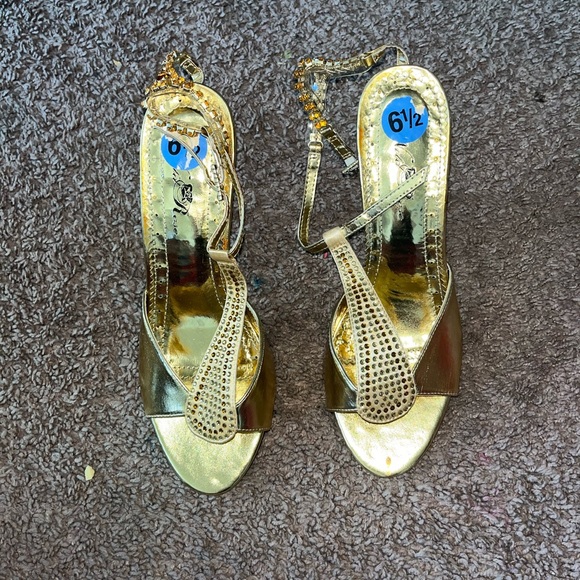 Wild rose gold heels - Picture 2 of 6